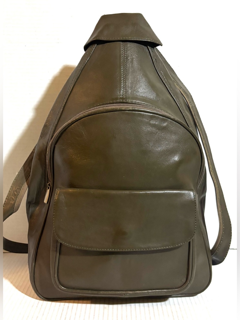 Vintage Olive unisex Green Leather Backpack